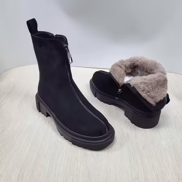 Замшевые женские ботинки