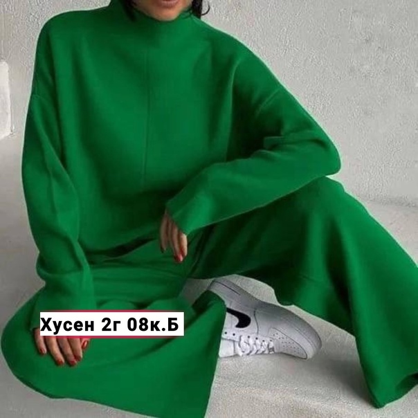 Стильные женские костюмы