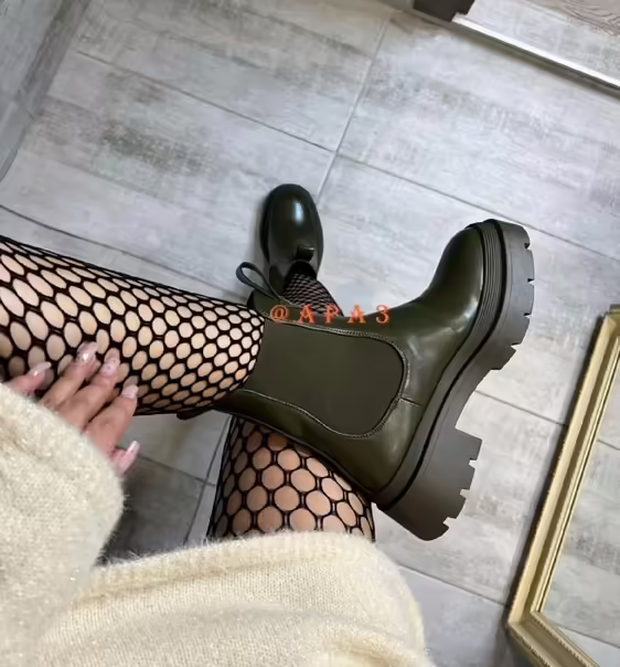Женские ботинки