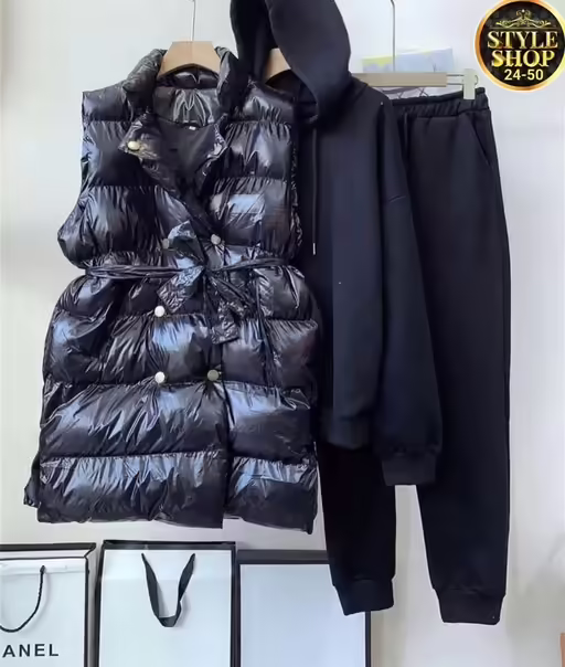 Женские костюмы