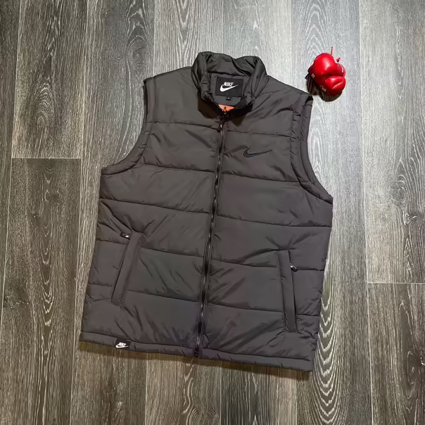 Мужские жилетки nike
