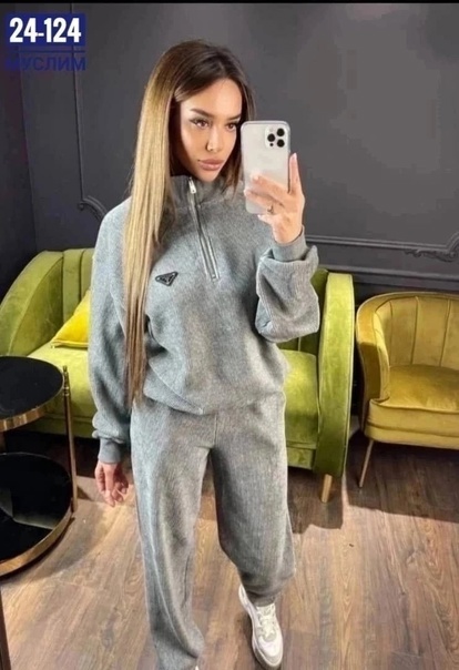 Женские костюмы