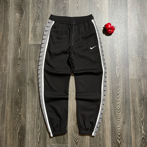 Весенние мужские штаны nike