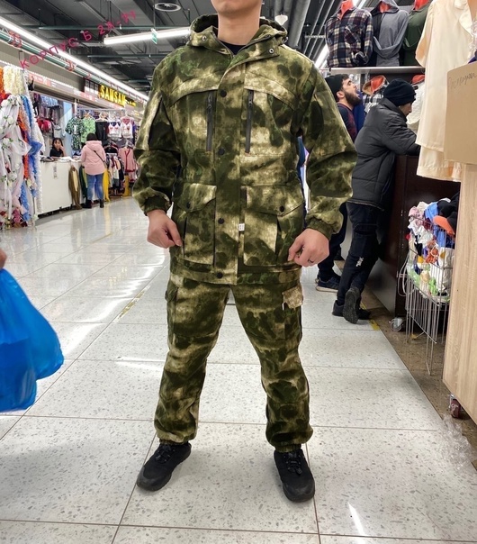 Мужские костюмы