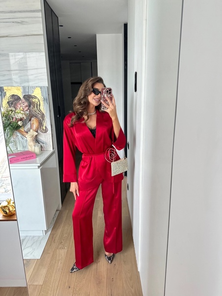 Женские костюмы двойки