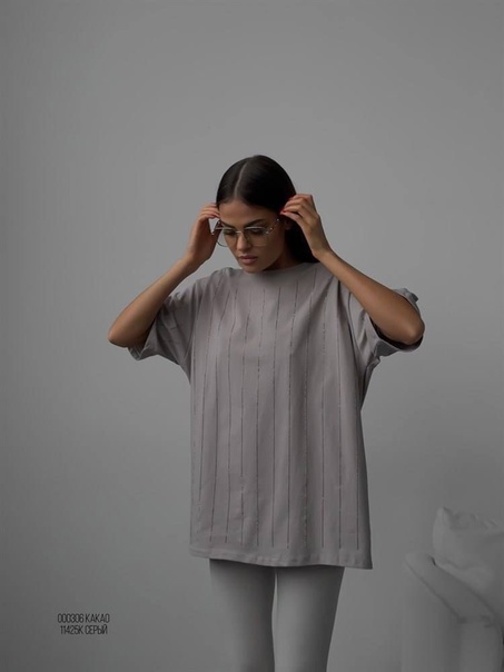 Женские футболки