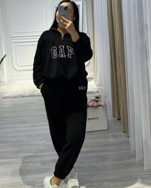 Женские костюмы с вышивкой gap