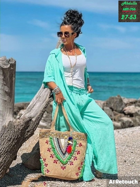 Женские костюмы