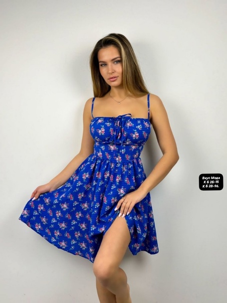 Трендовые женские платья
