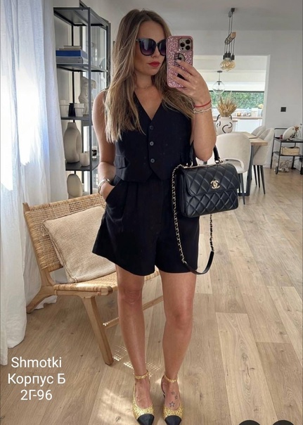 Женские костюмы