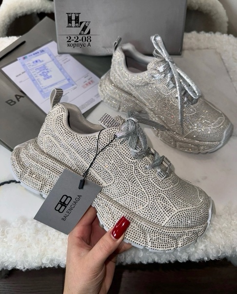 Женские кроссовки balenciag@