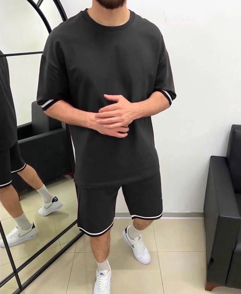 Мужские костюмы