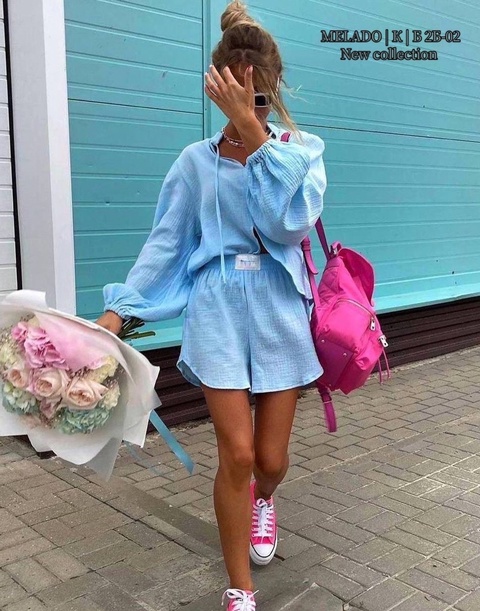 Изумительные женские костюмы двойки