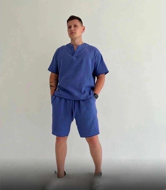 Мужские костюмы