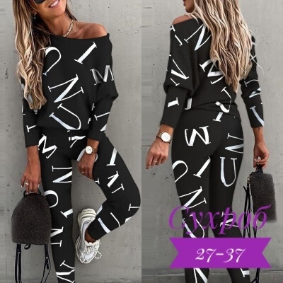 Трикотажные женские костюмы