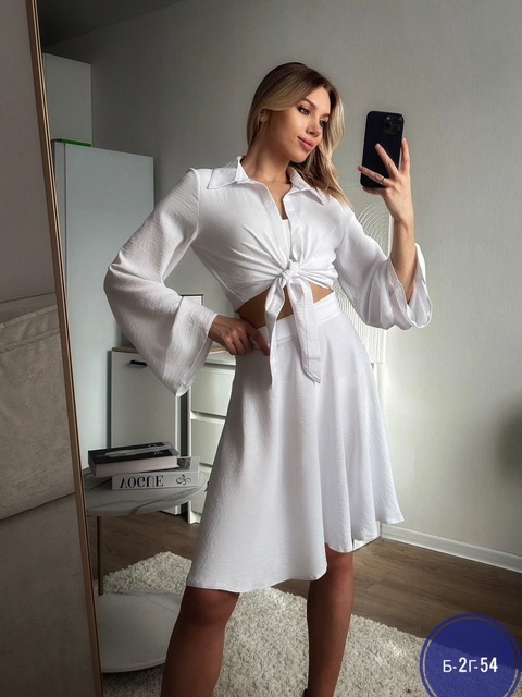 Женские костюмы