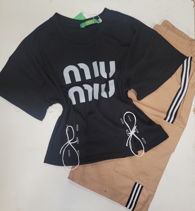 Детские костюмы