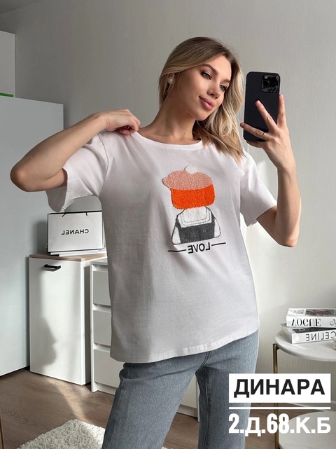 Отличные женские футболки