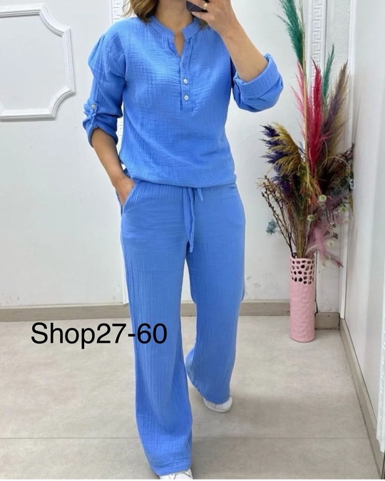 Женские костюмы