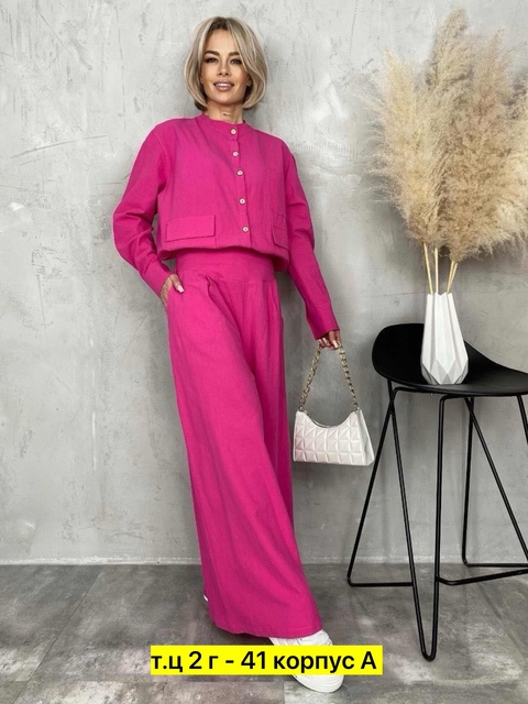 Льняные женские костюмы