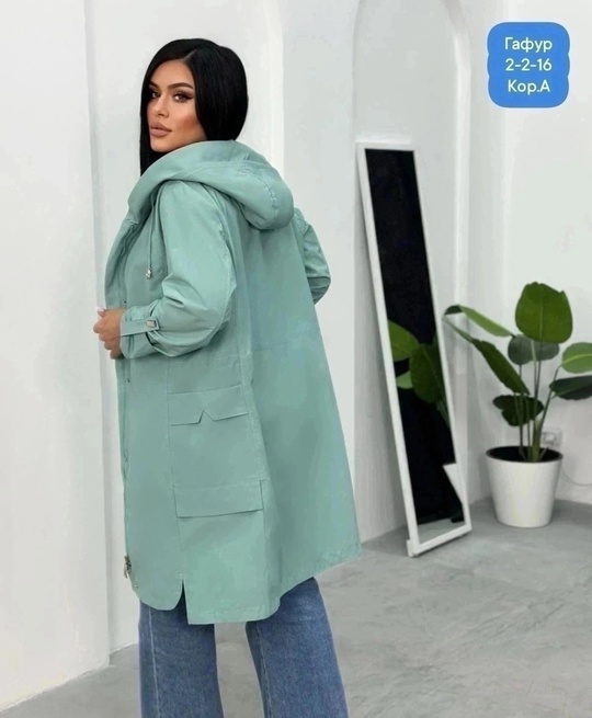 Женские ветровки