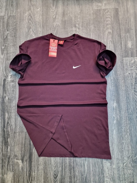 Мужские футболки