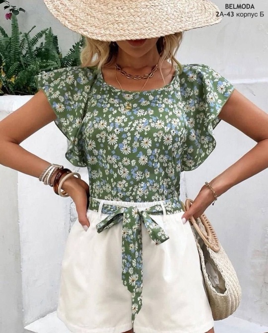 Воздушные женские костюмы двойки