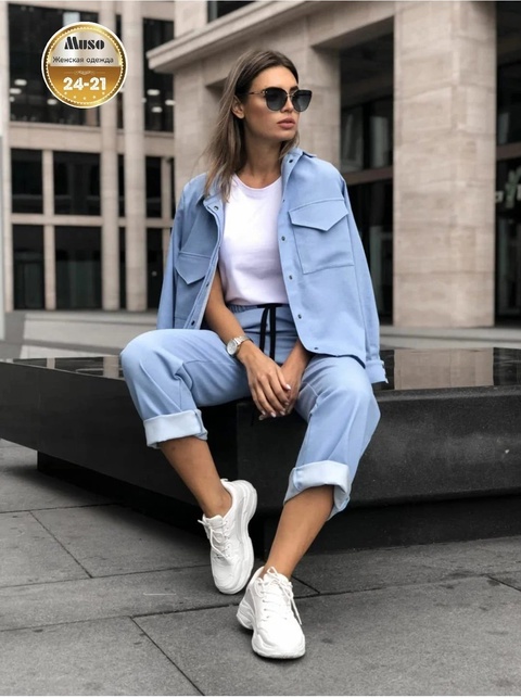 Удобные женские костюмы