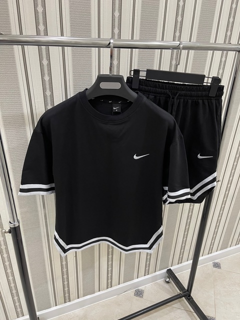 Мужские шорты