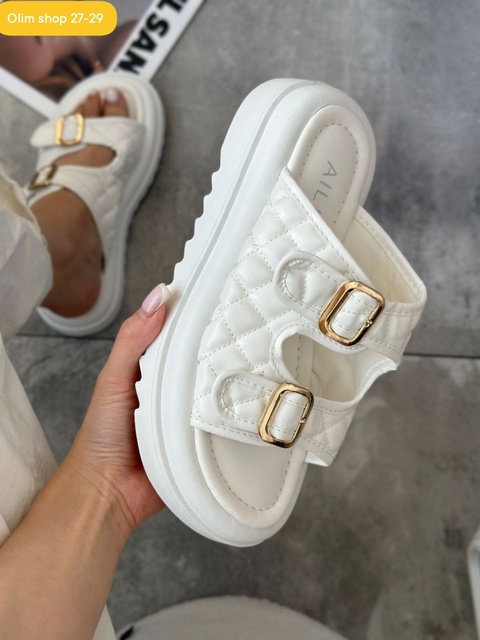 Женские сандали