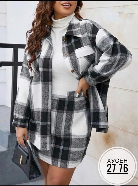 Женские костюмы