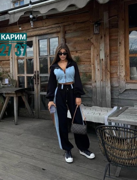 Женские костюмы