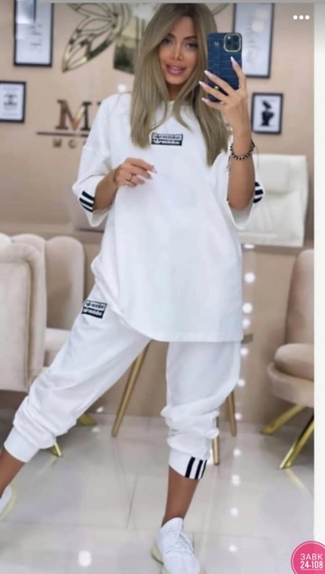 Стильные женские костюмы двойки
