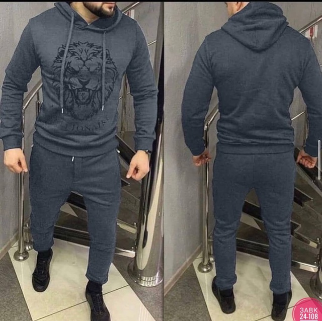 Женские костюмы