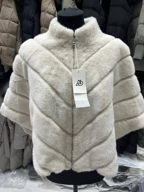 Женские шубы