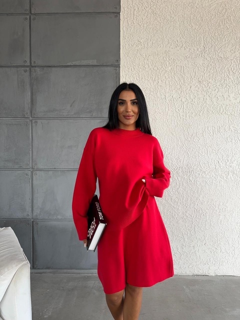 Удлинённые женские костюмы