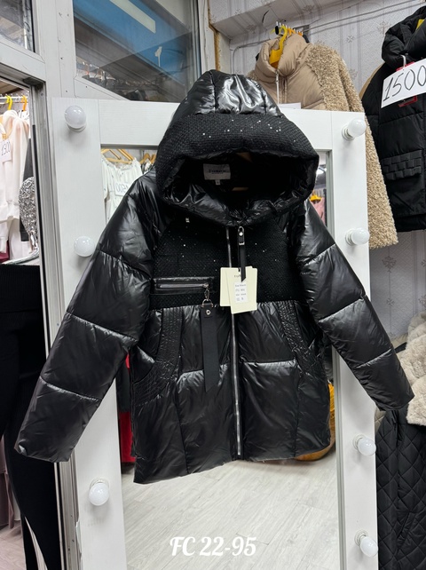Бомбические женские куртки