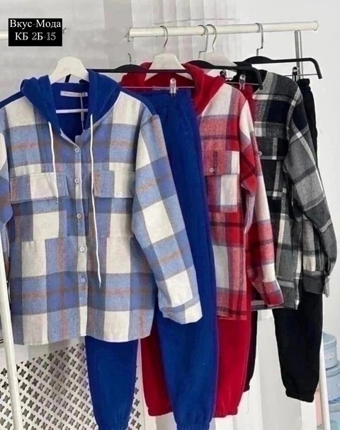 Женские костюмы