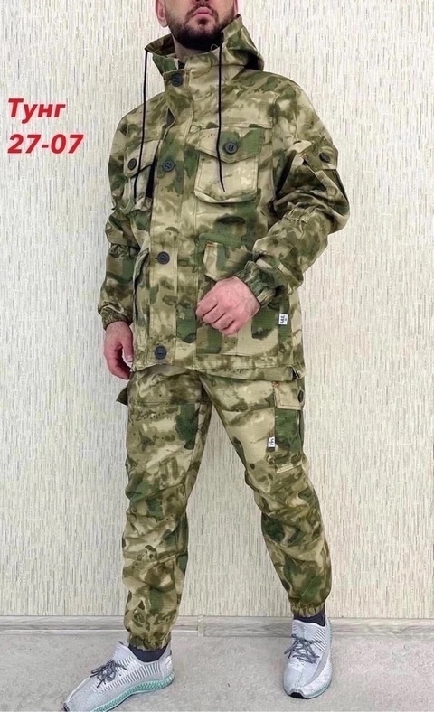 Мужские костюмы