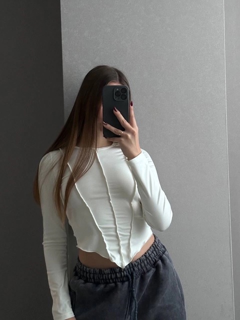 Повседневные женские топы