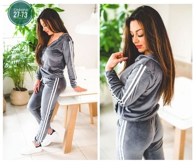 Женские костюмы