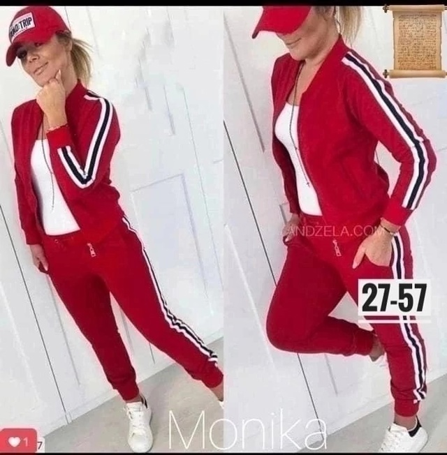Спортивные женские костюмы