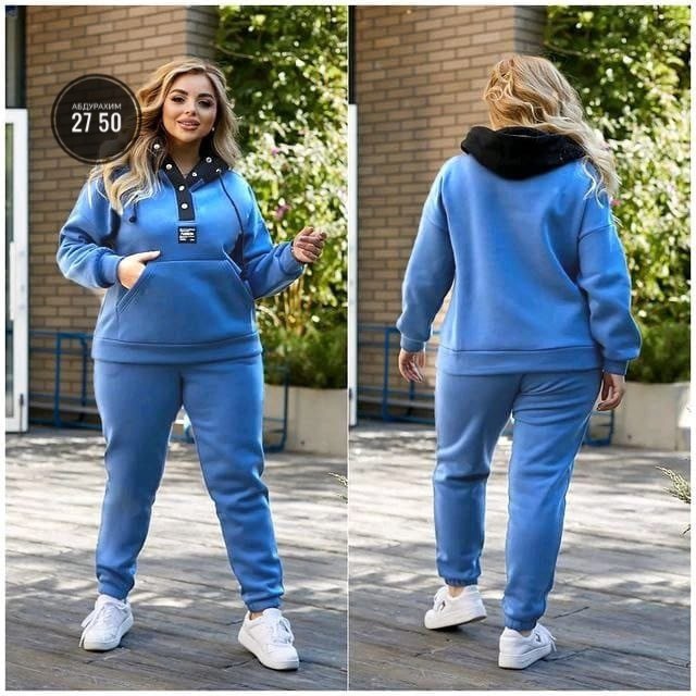 Женские костюмы