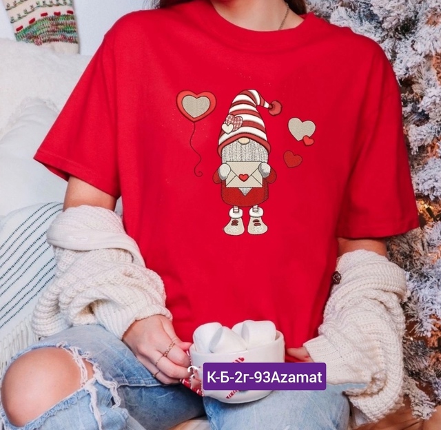 Женские футболки