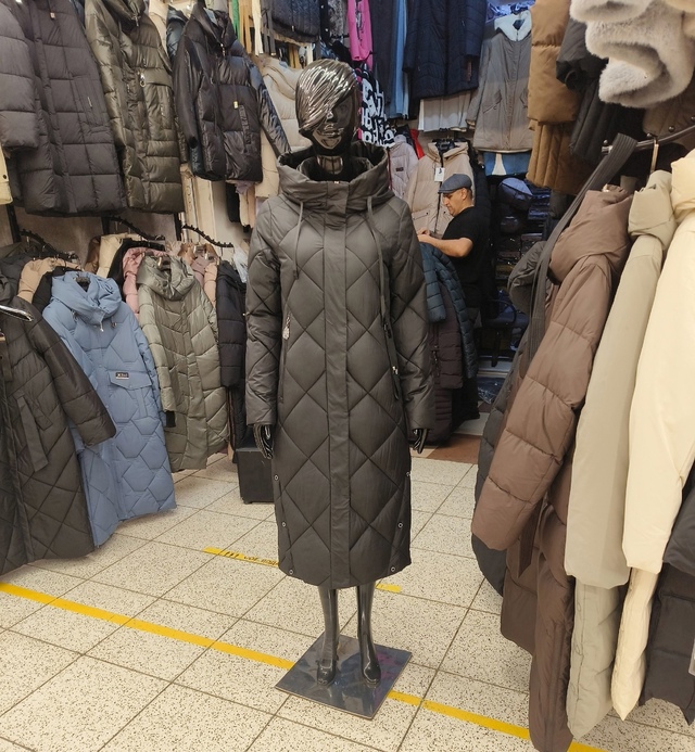 Зимние женские куртки