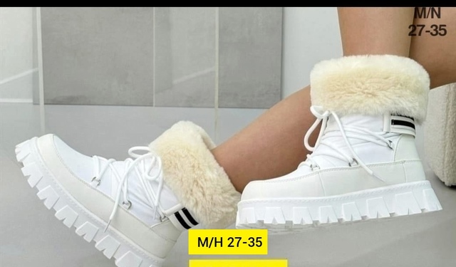 Женские ботинки