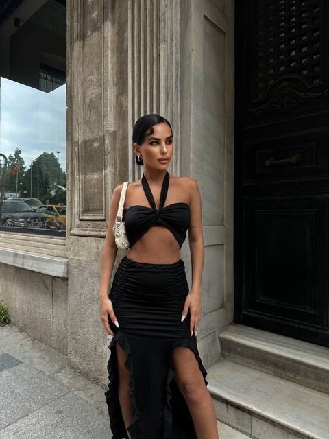 Женские костюмы