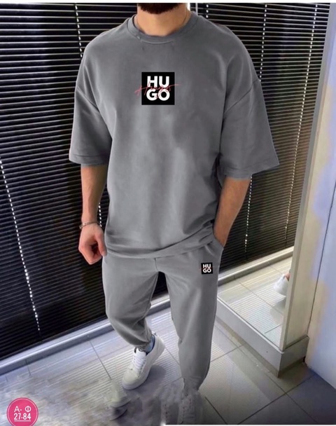 Спортивные мужские костюмы