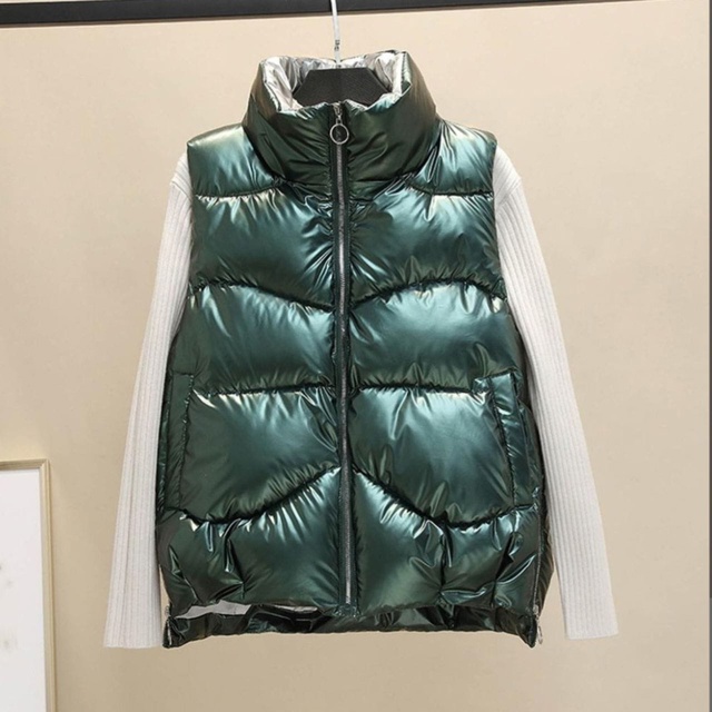 Женские жилетки