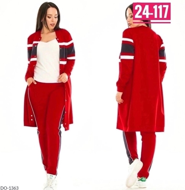 Женские костюмы